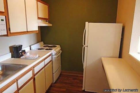 เอ็กซ์เทนด์ สเตย์ อเมริกา กรีนส์โบโร เวนโดเวอร์อเวนิว Hotel ภายนอก รูปภาพ